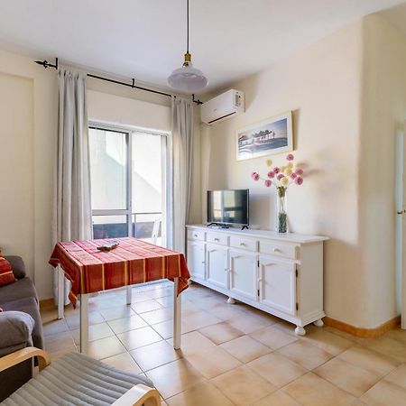 Apartamento Familiar Maria Auxiliadora Seville Exterior photo
