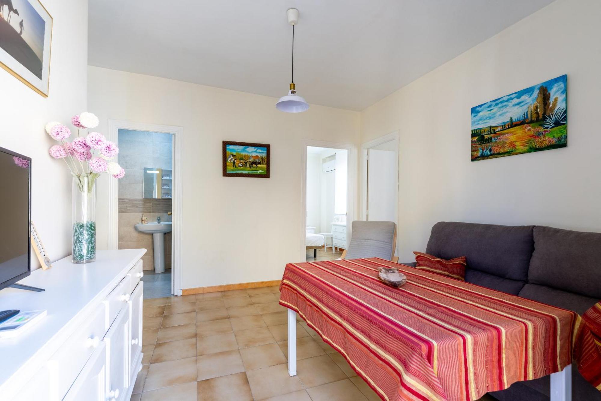 Apartamento Familiar Maria Auxiliadora Seville Exterior photo