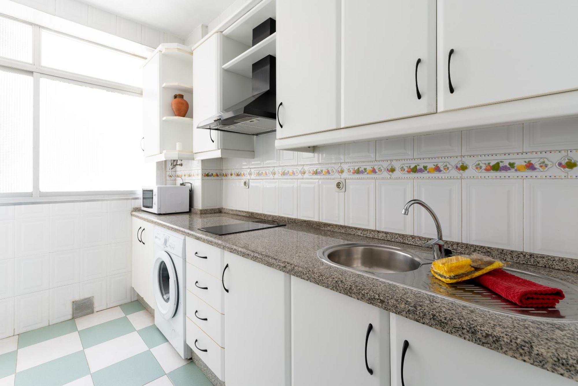 Apartamento Familiar Maria Auxiliadora Seville Exterior photo