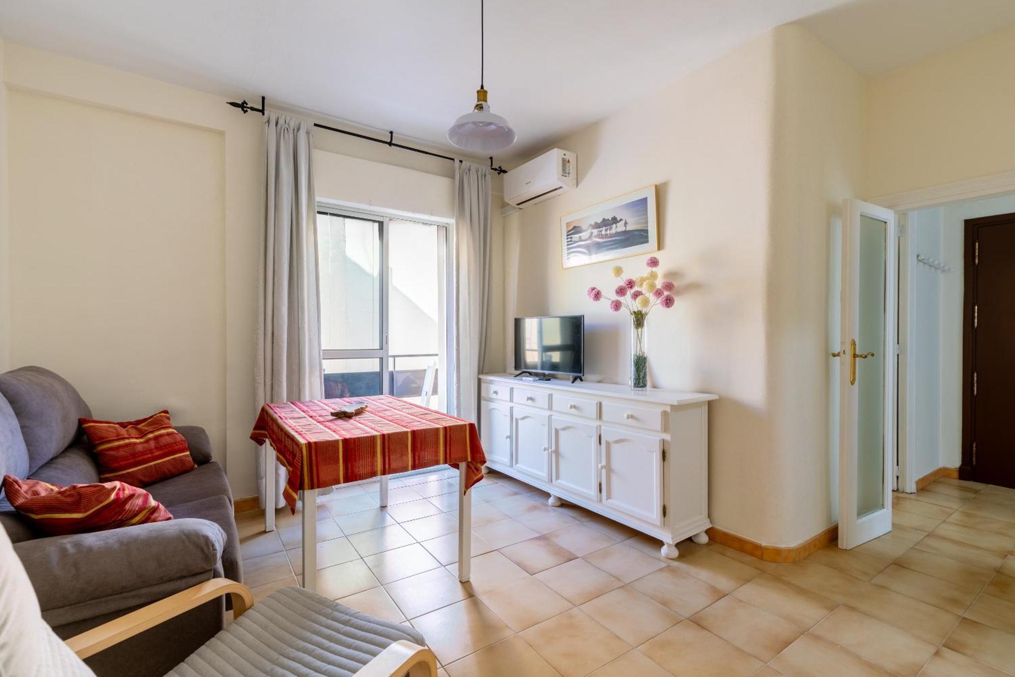Apartamento Familiar Maria Auxiliadora Seville Exterior photo